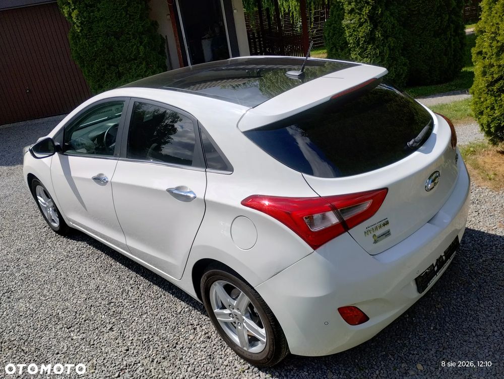 Hyundai i30 1.6 Fifa World Cup Edition - 12