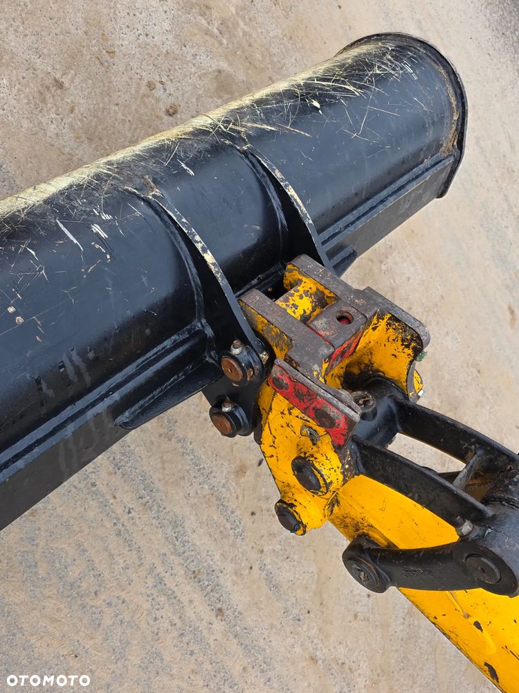 JCB JCB 8026 mini koparka 3 łyżki szybkozłącze 1 wł sprowadzona serwisowana idealna 8025 - 22