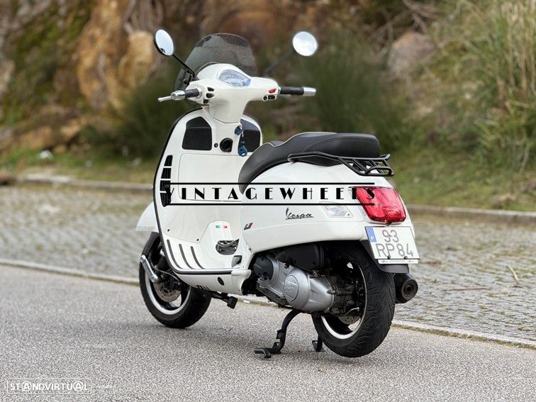 Vespa GTS Super - 7