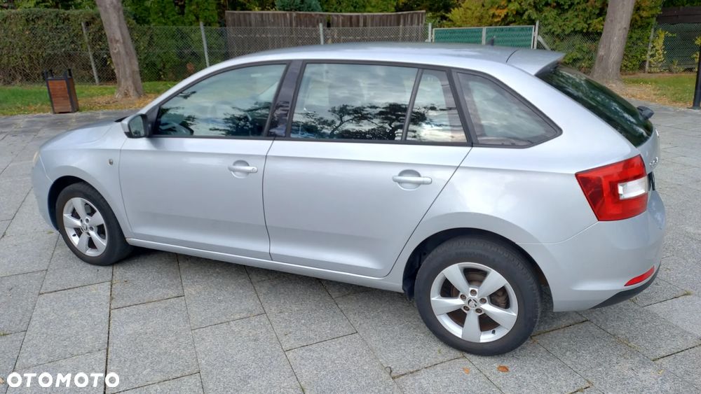Skoda RAPID - 15