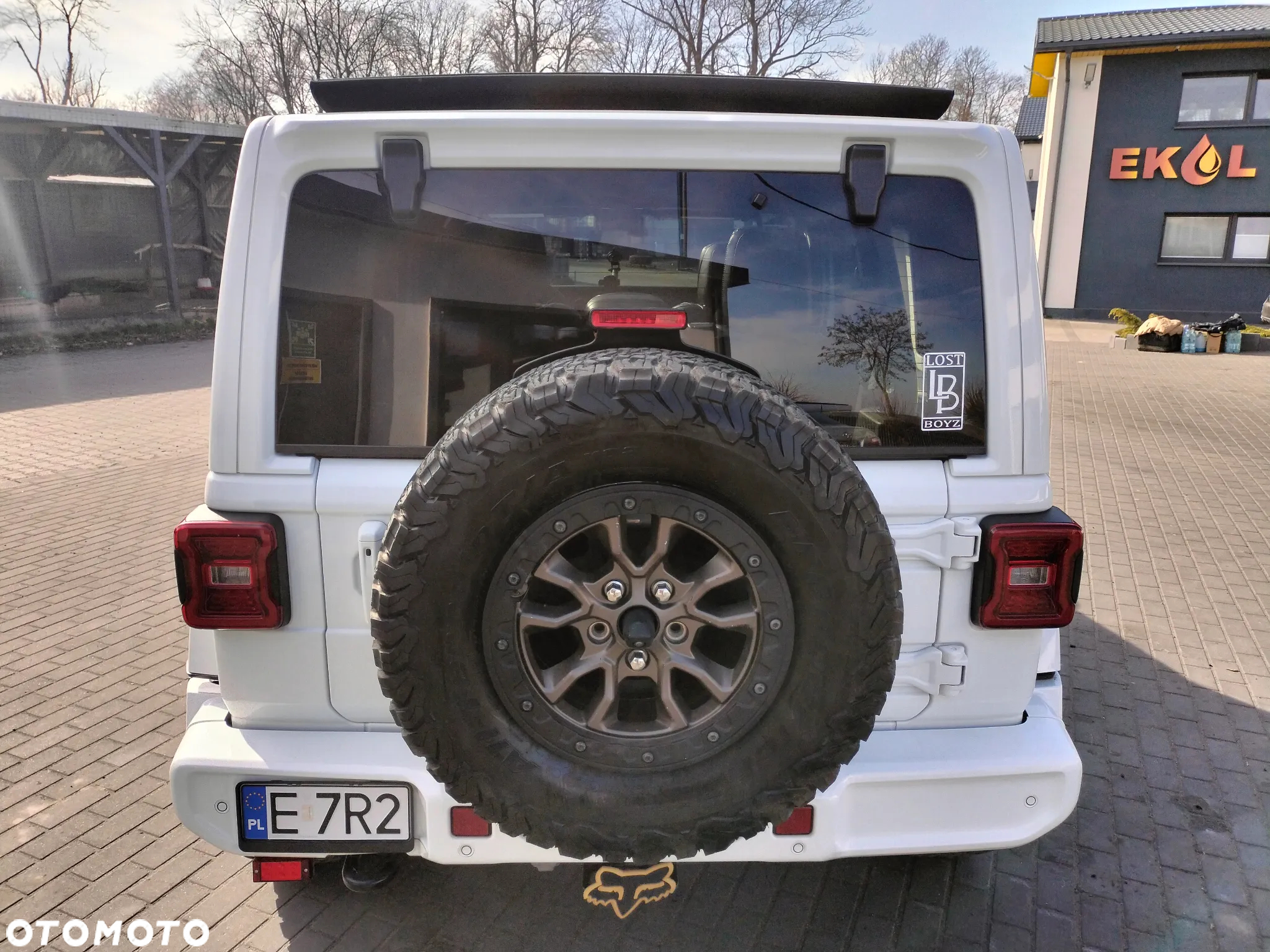Jeep Wrangler - 8