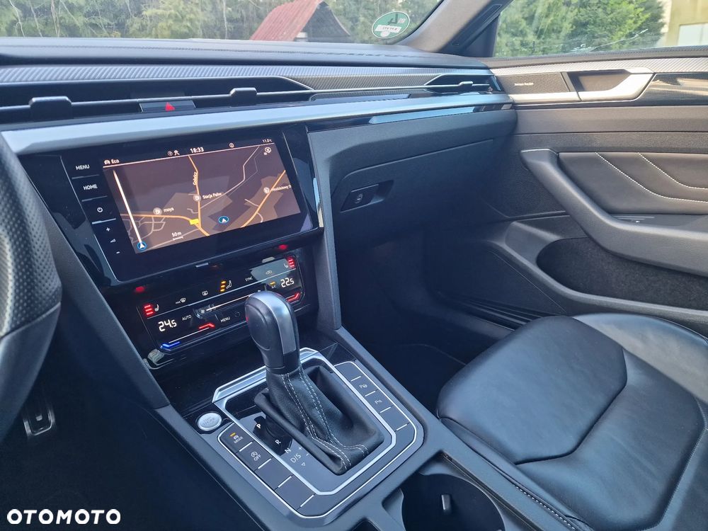 Volkswagen Arteon 2.0 TDI R-Line DSG - 24
