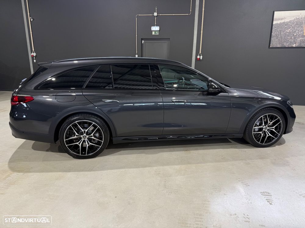 Mercedes-Benz E 300 de 4Matic All-Terrain - 12