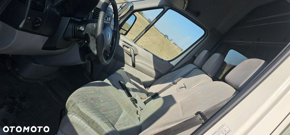 Volkswagen Crafter - 22