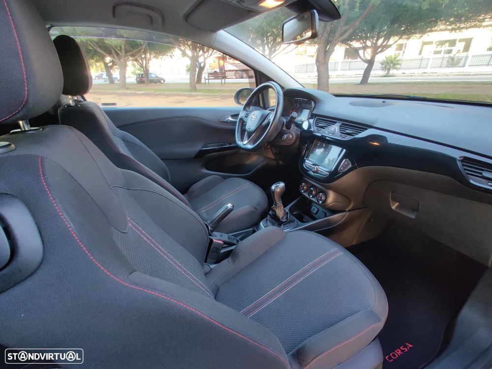 Opel Corsa 1.0 T GT - 28