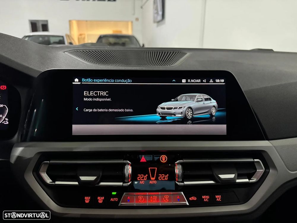 BMW 330 e Pack M Auto - 31
