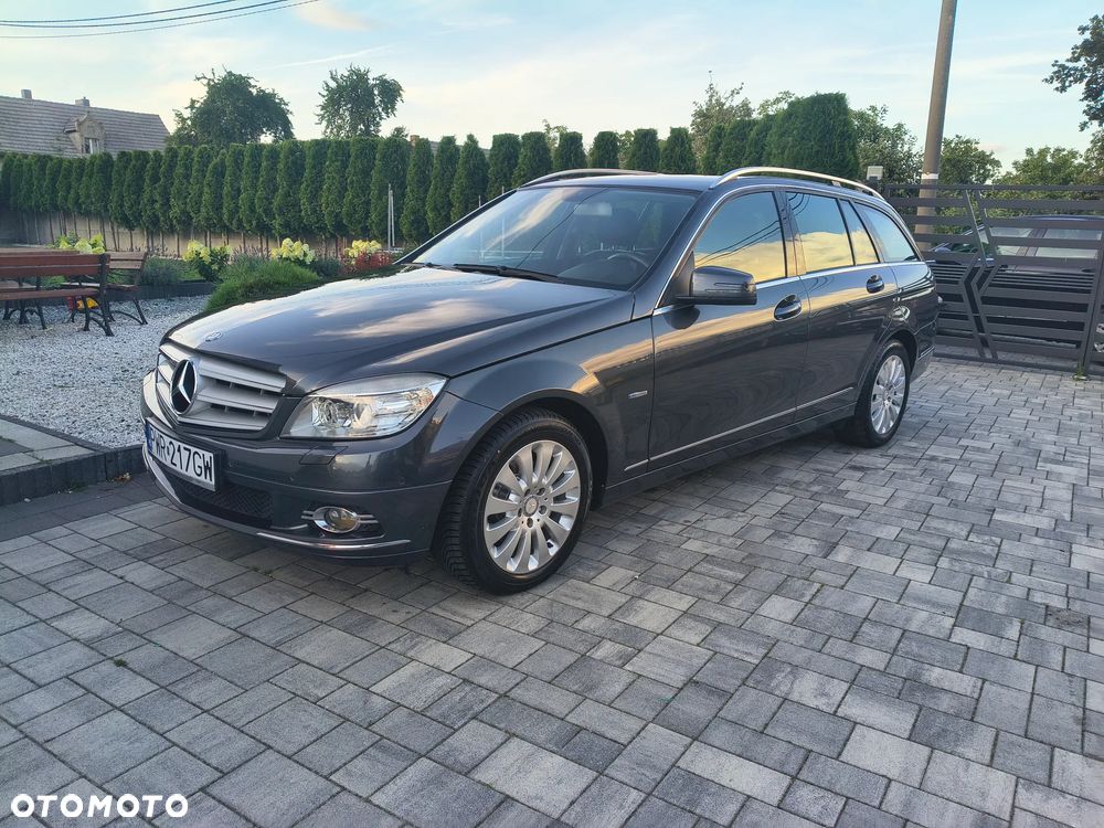 Mercedes-Benz Klasa C 180 Kompressor BlueEFFICIENCY Avantgarde - 24