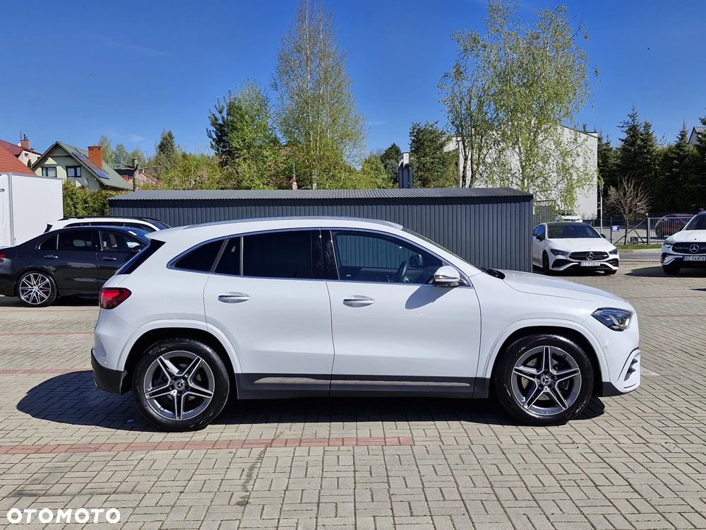 Mercedes-Benz GLA 200 mHEV AMG Line 7G-DCT - 6