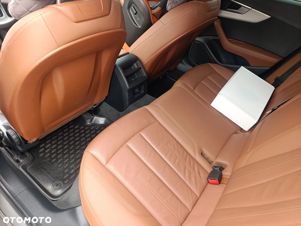 Audi A4 Avant 35 TDI mHEV Advanced S tronic - 19