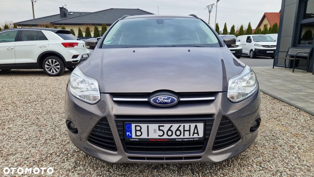 Ford Focus SW 1.6 TDCi DPF Titanium - 26