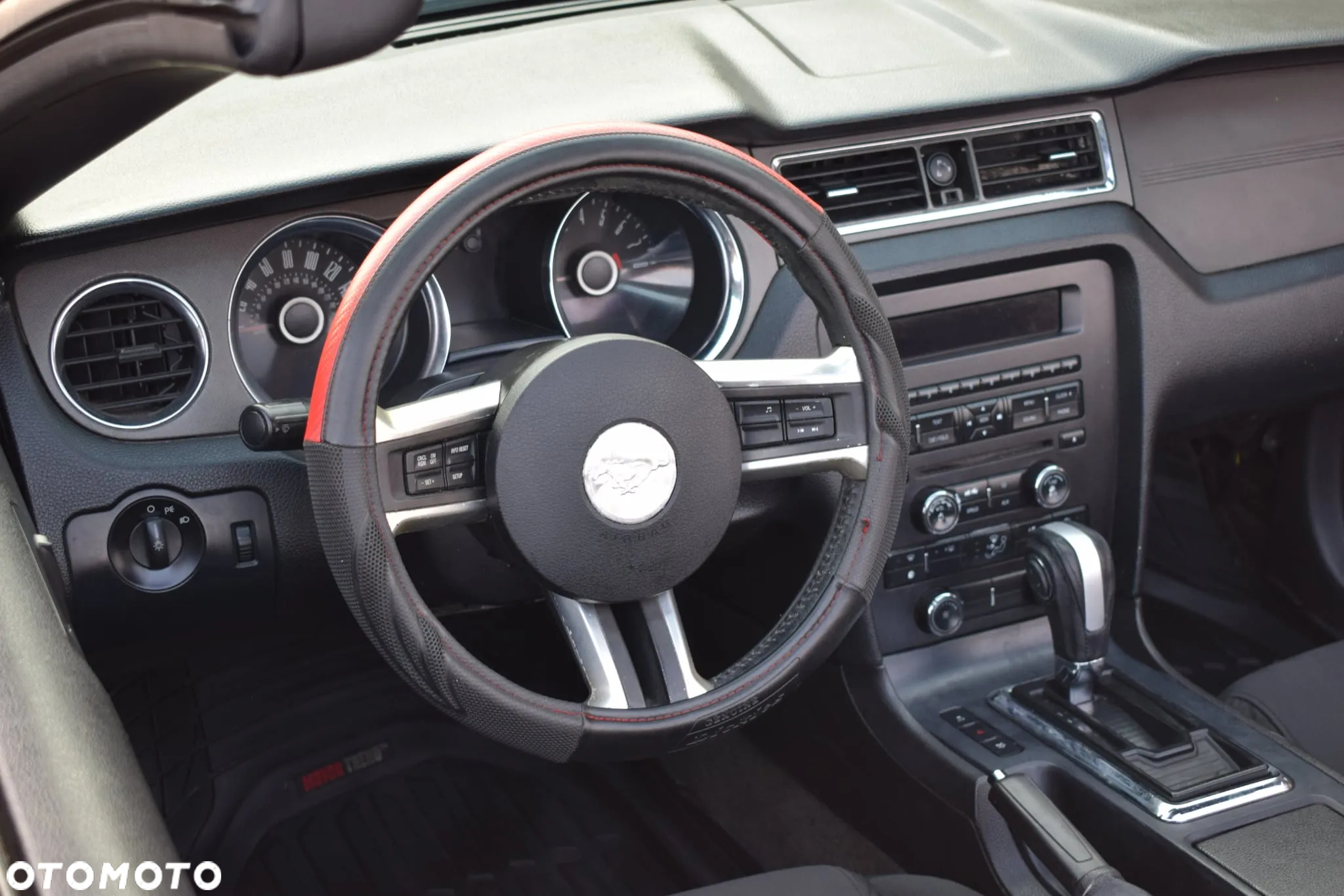 Ford Mustang 3.7 V6 - 25