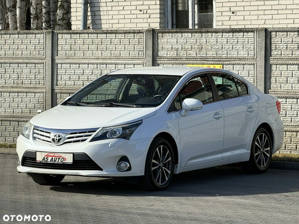 Toyota Avensis 2.0 Premium MS - 30