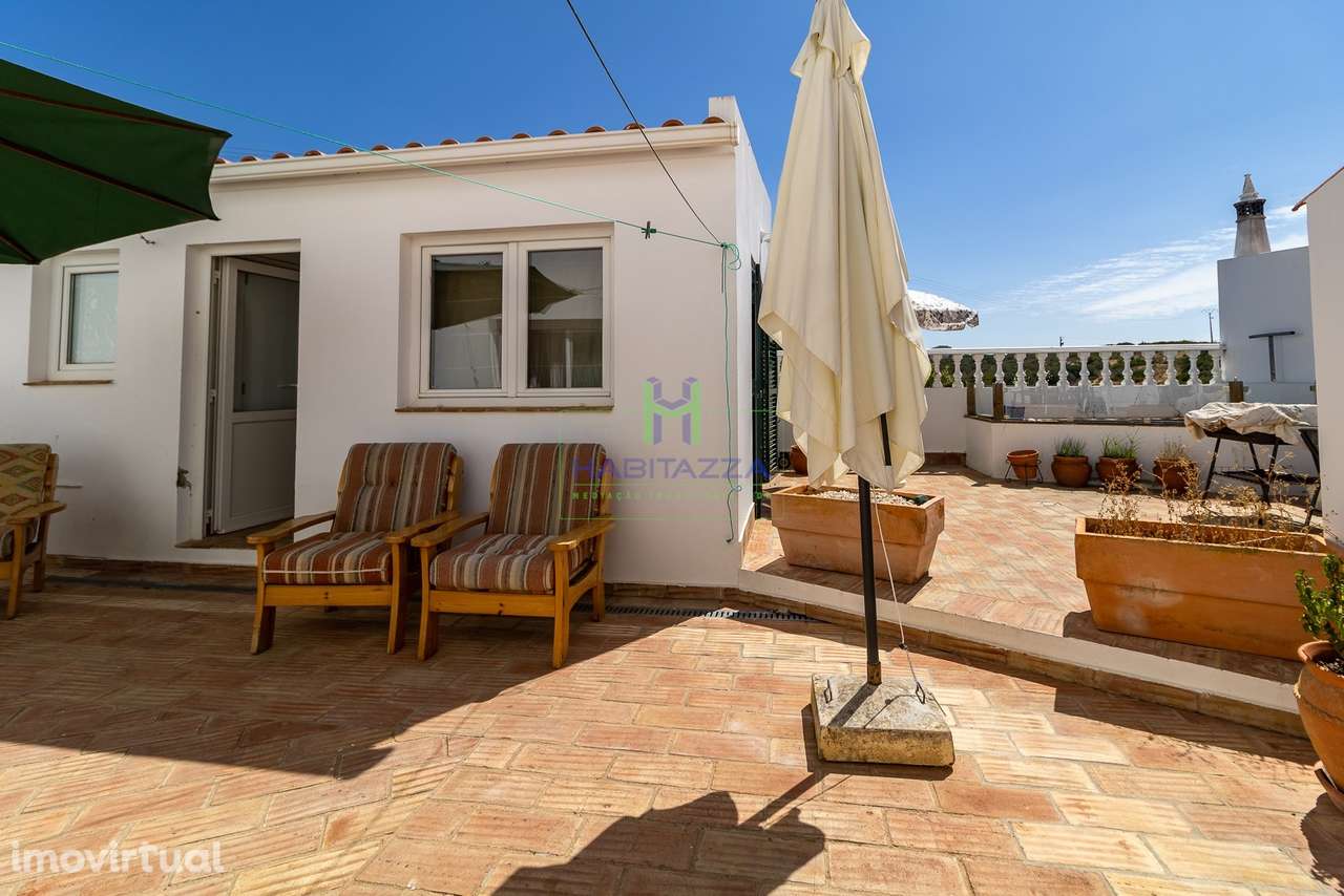 Apartamento T2 + Anexo com 1 quarto, 1 Escritório e 1 Casa de Banho, c - Grande imagem: 3/25