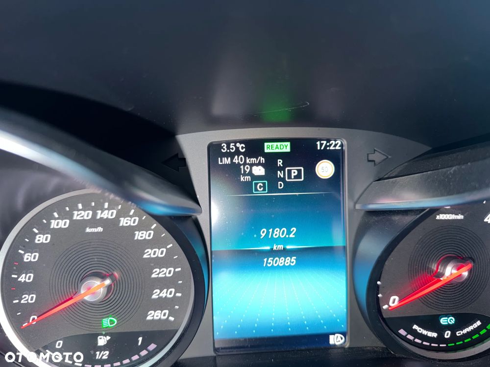 Mercedes-Benz GLC - 9