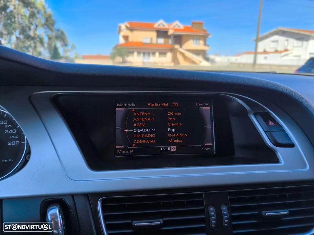 Audi A4 Avant 2.0 TDI - 33