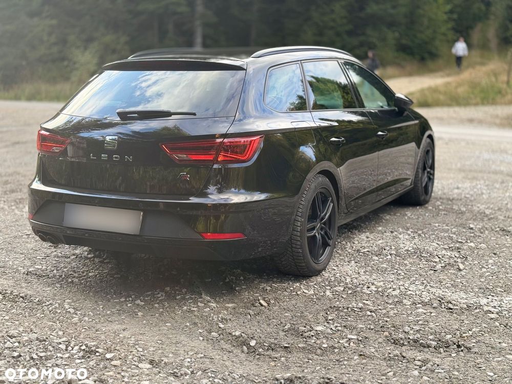Seat Leon Sportstourer 2.0 TDI DSG FR - 10