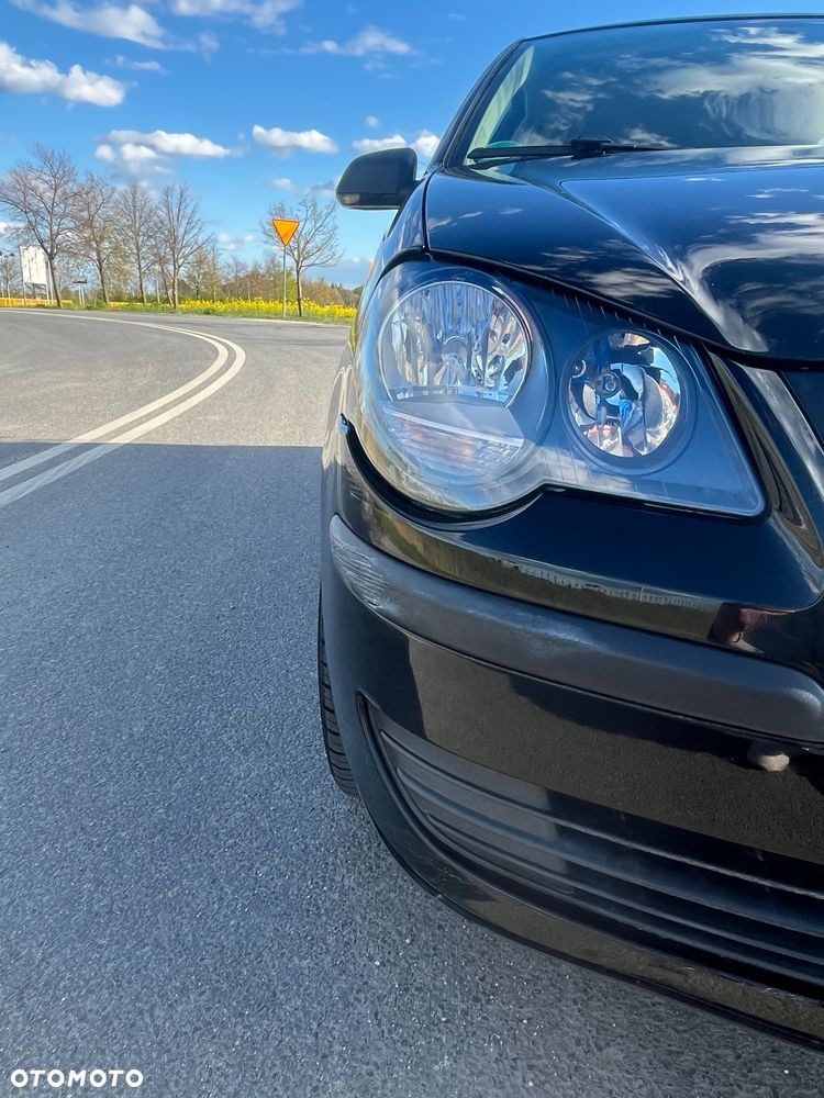 Volkswagen Polo - 16