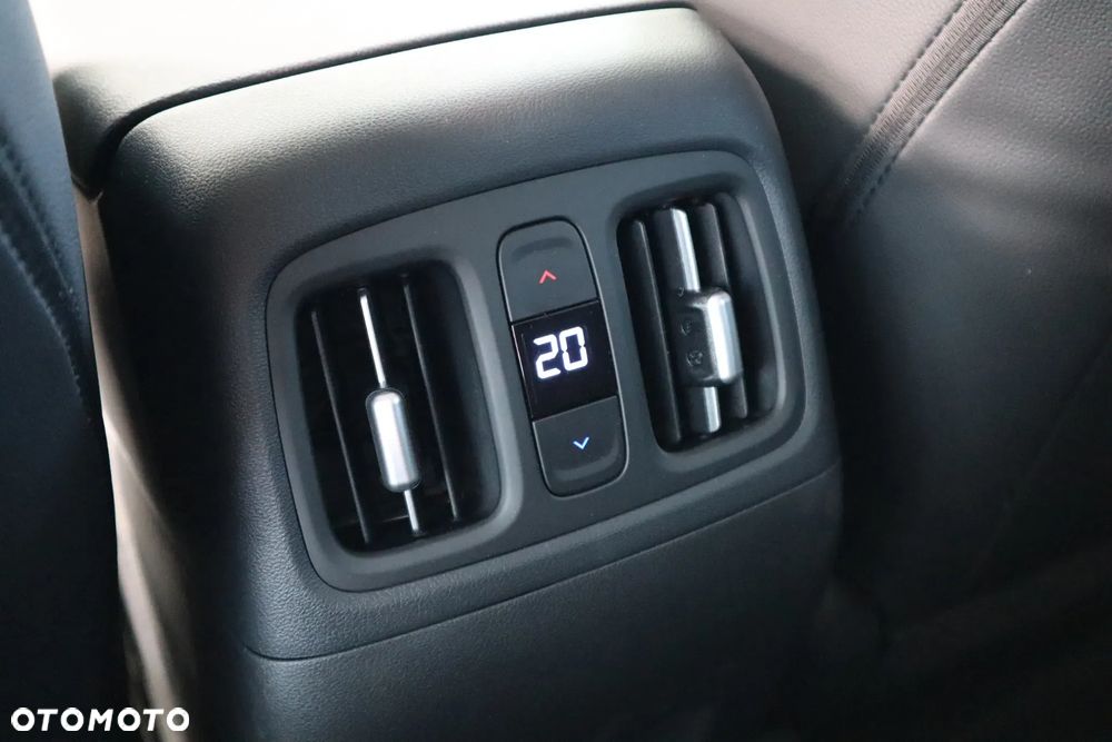 Hyundai Tucson 1.6 T-GDi HEV Platinum 2WD - 16