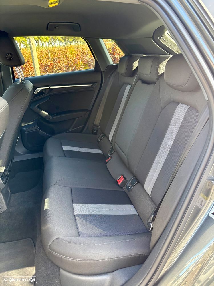 Audi A3 Sportback 35 TFSI S line S tronic - 18