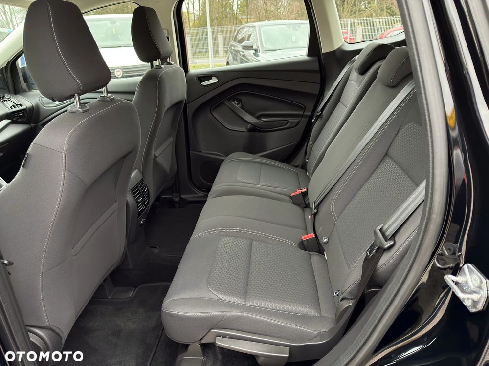 Ford Kuga 2.0 TDCi 4x4 Titanium - 16