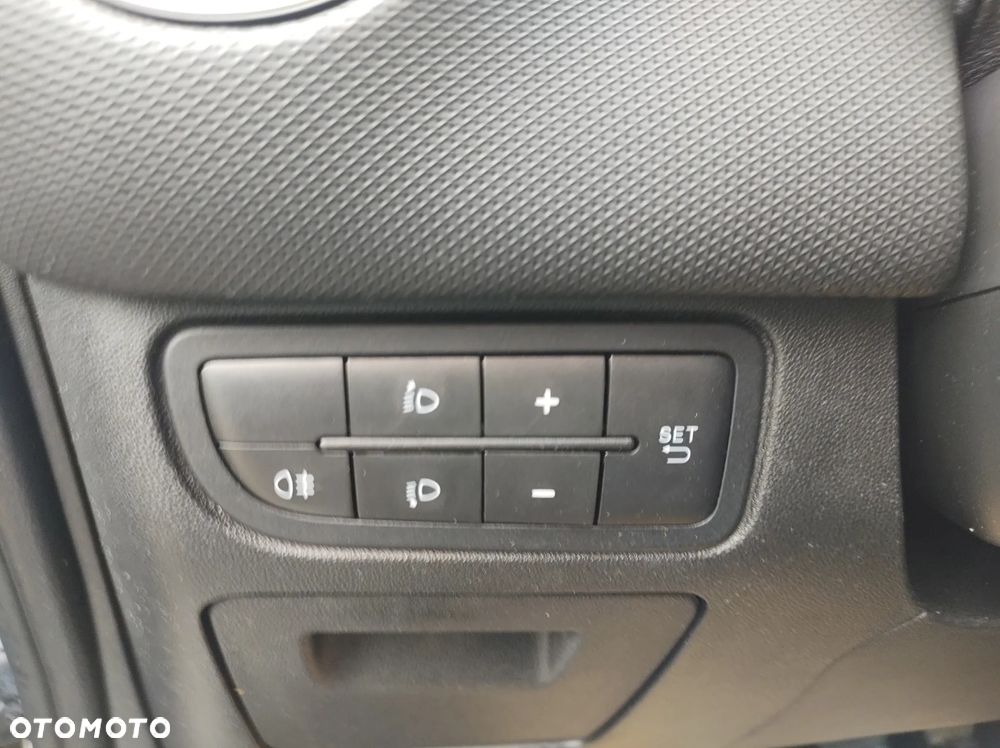 Fiat Punto 1.4 Young - 13