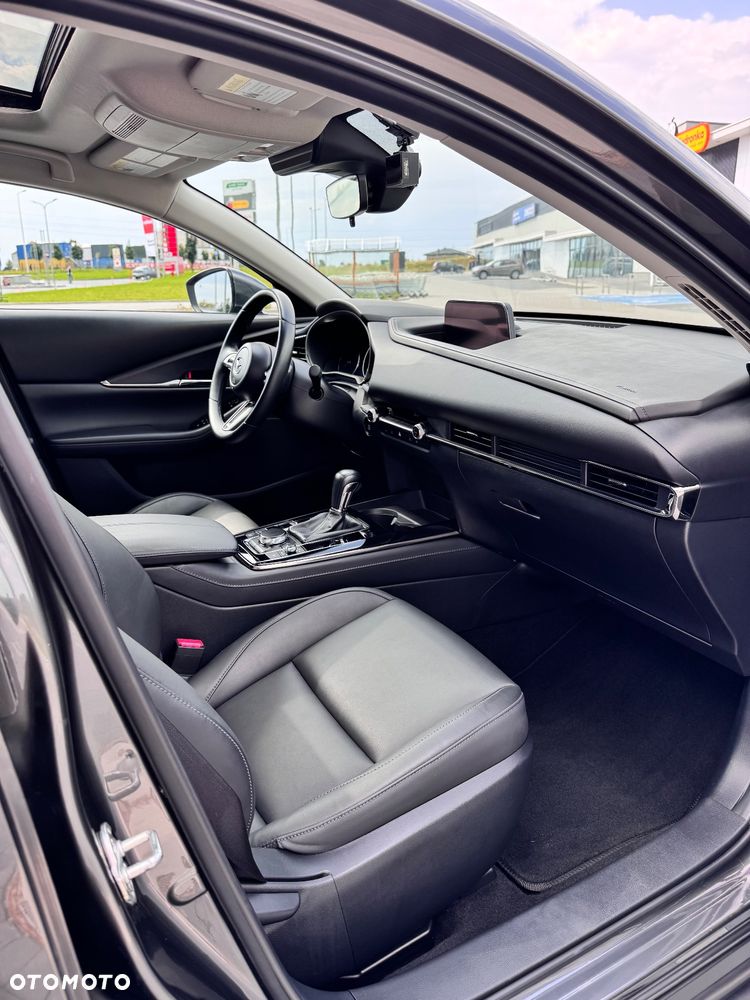 Mazda CX-30 - 11