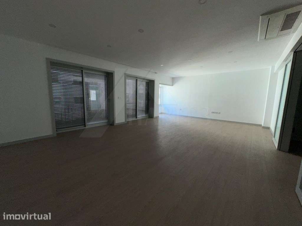 Apartamento T4 de Luxo - Centro do Porto - Grande imagem: 3/40