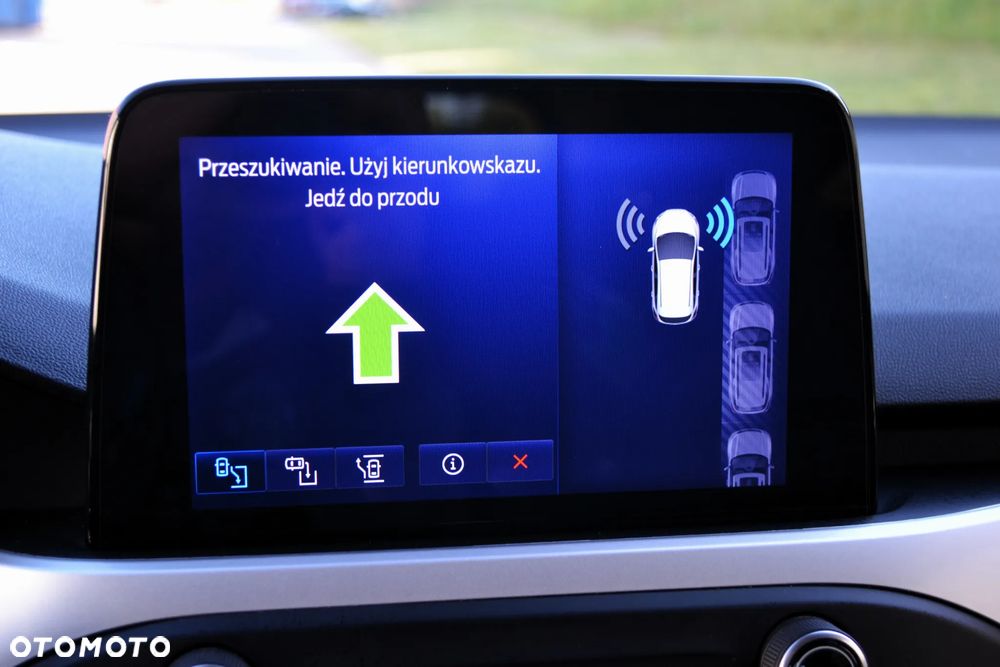 Ford Focus 2.0 TDCi Titanium ASS PowerShift - 19