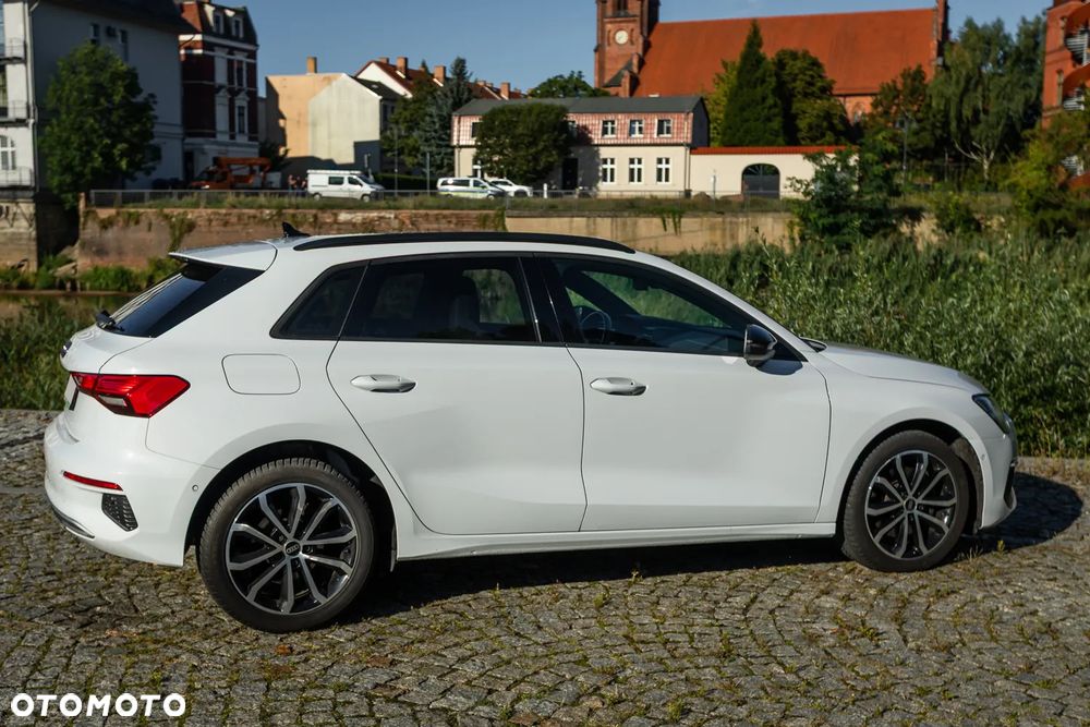 Audi A3 Sportback 35 TDI S line - 12