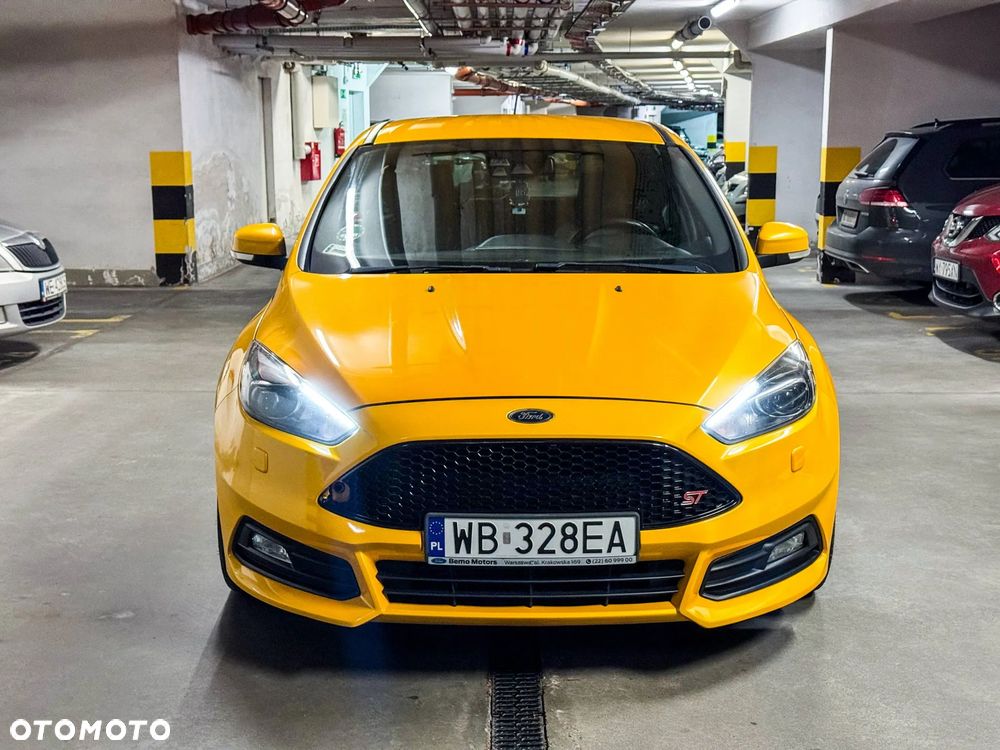 Ford Focus 2.0 EcoBoost ST-2 - 2