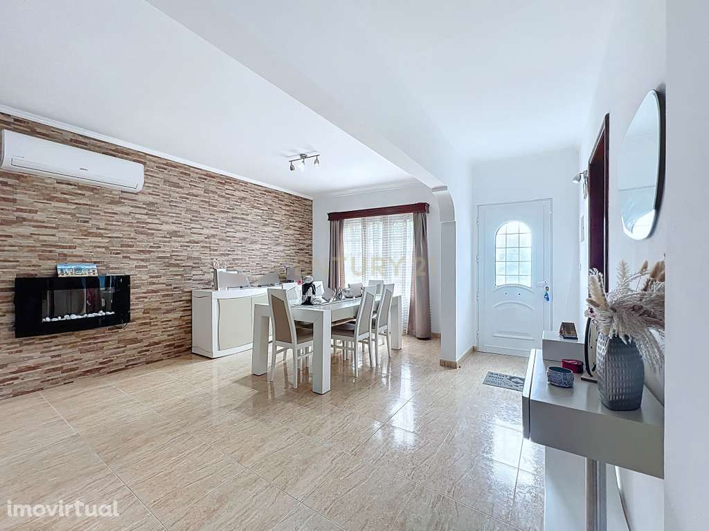 Moradia, 186 m², Fenais da Ajuda - Grande imagem: 5/51