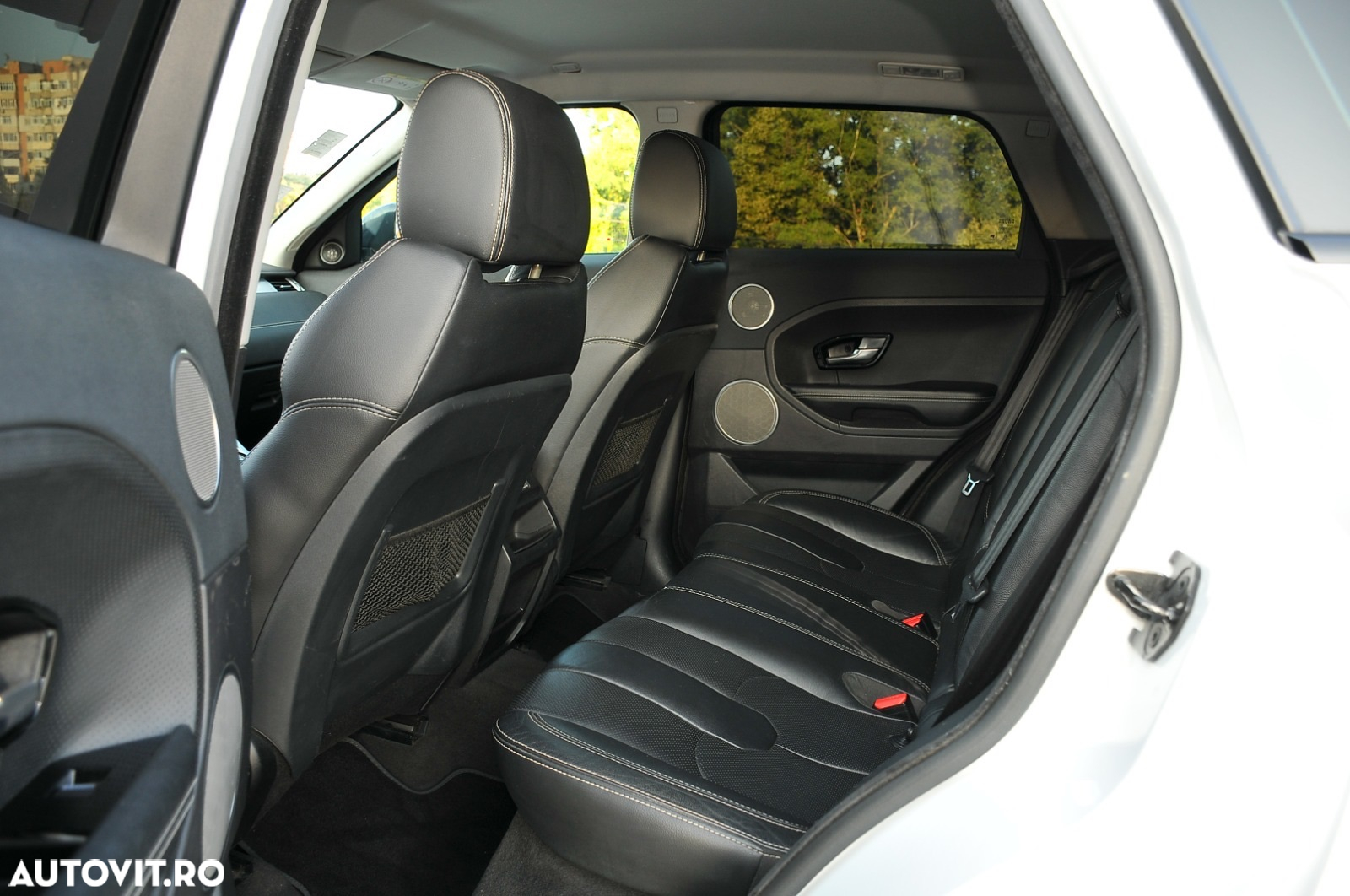 Land Rover Range Rover Evoque - 14