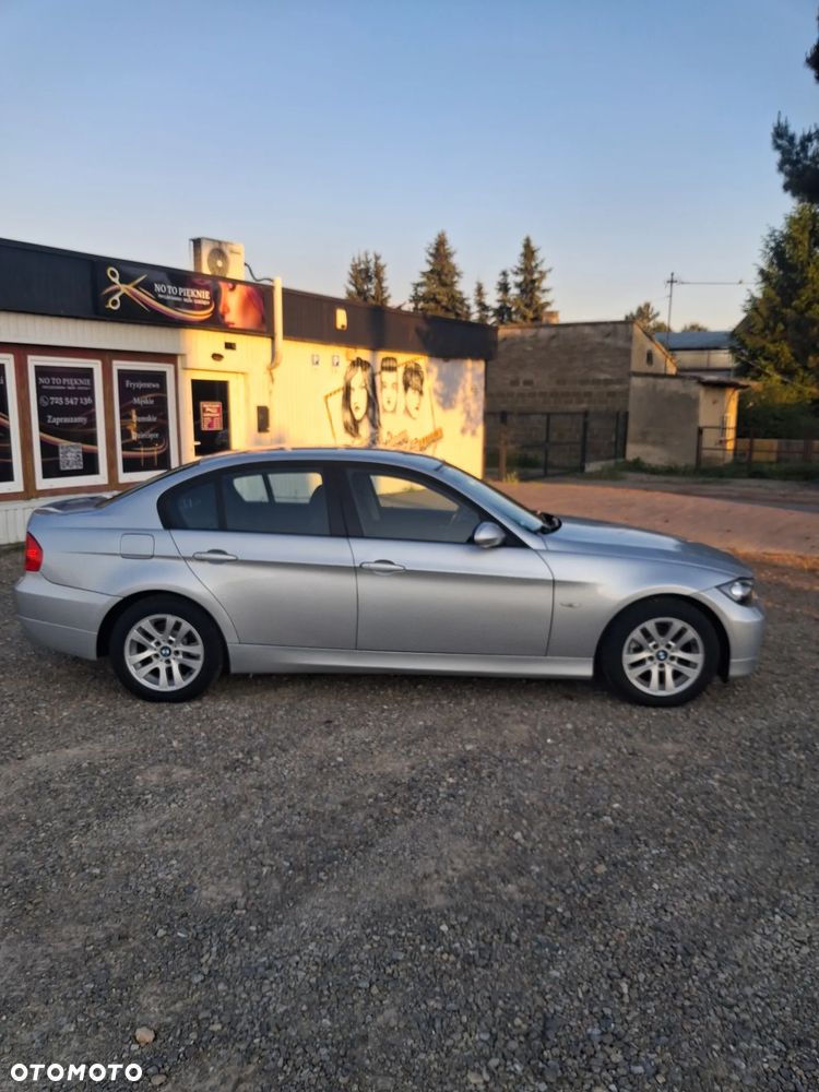 BMW Seria 3 - 11