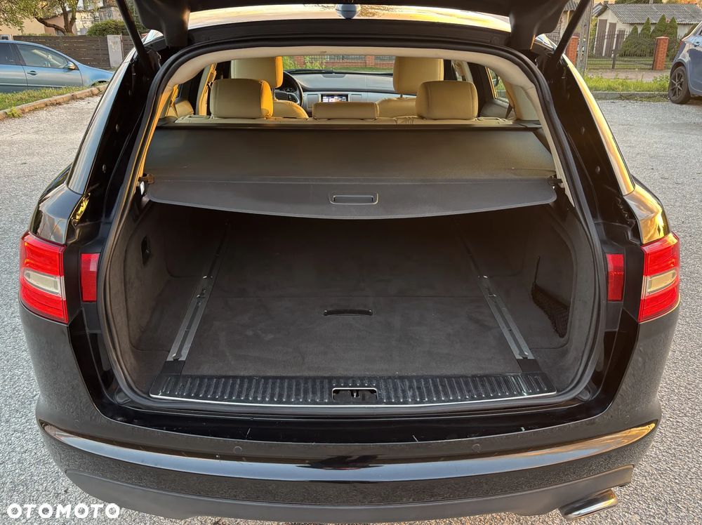 Jaguar XF 2.2 D Premium Luxury - 10