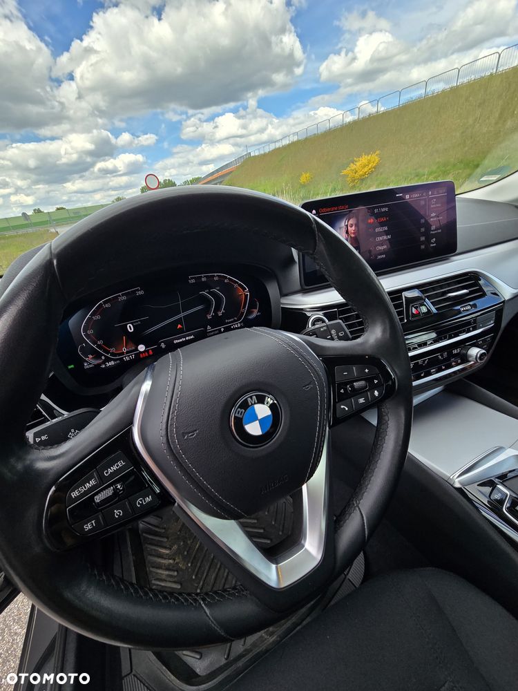 BMW Seria 5 520d - 15