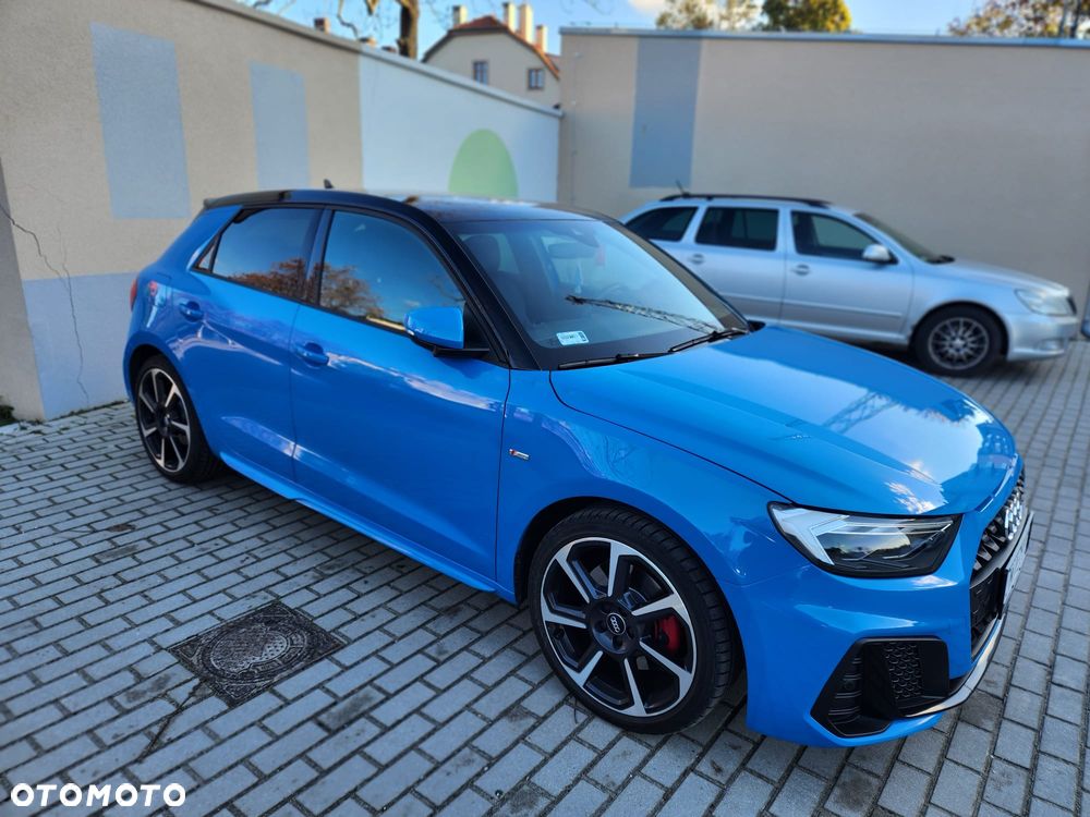 Audi A1 Sportback 30 TFSI S-Line S-tronic - 4