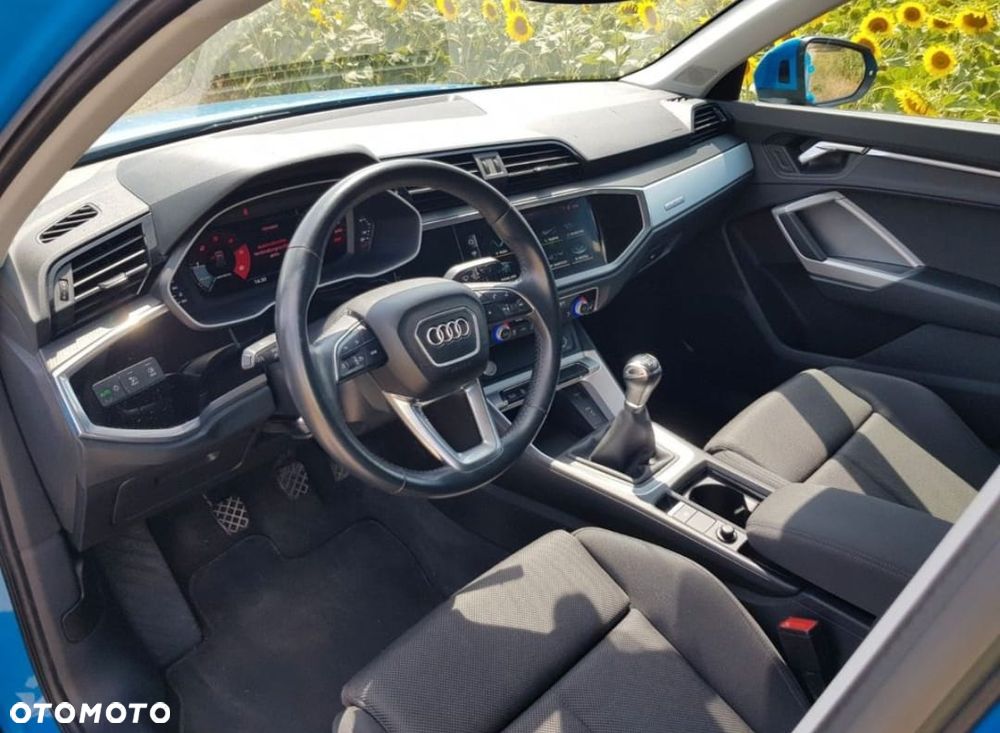 Audi Q3 35 TDI Quattro S Line - 10