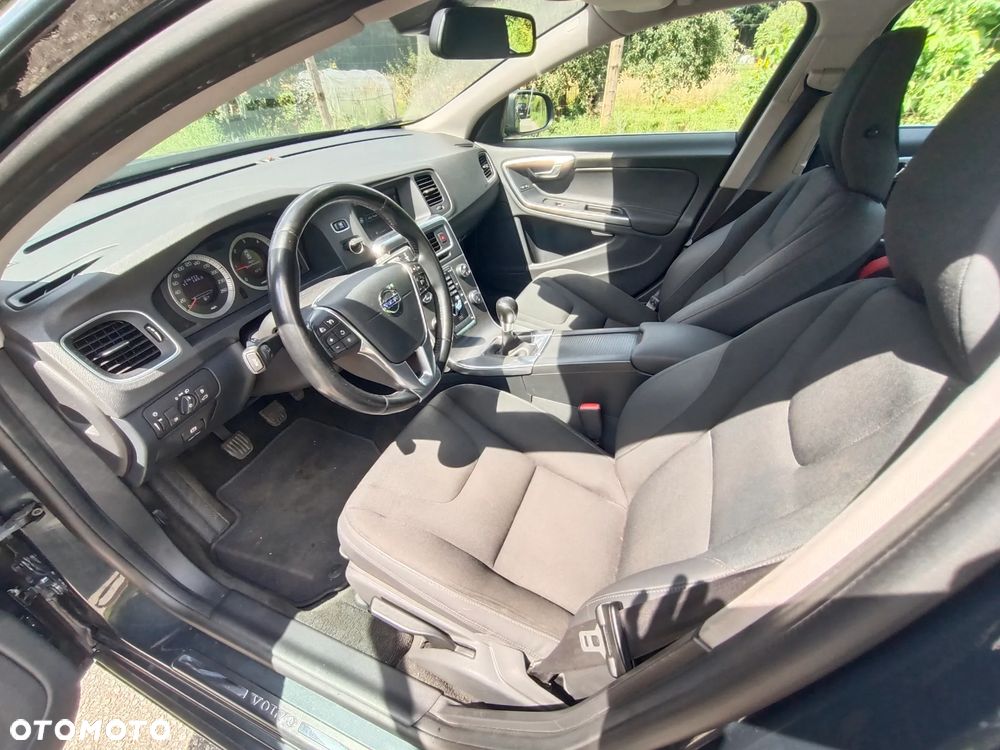 Volvo S60 - 11