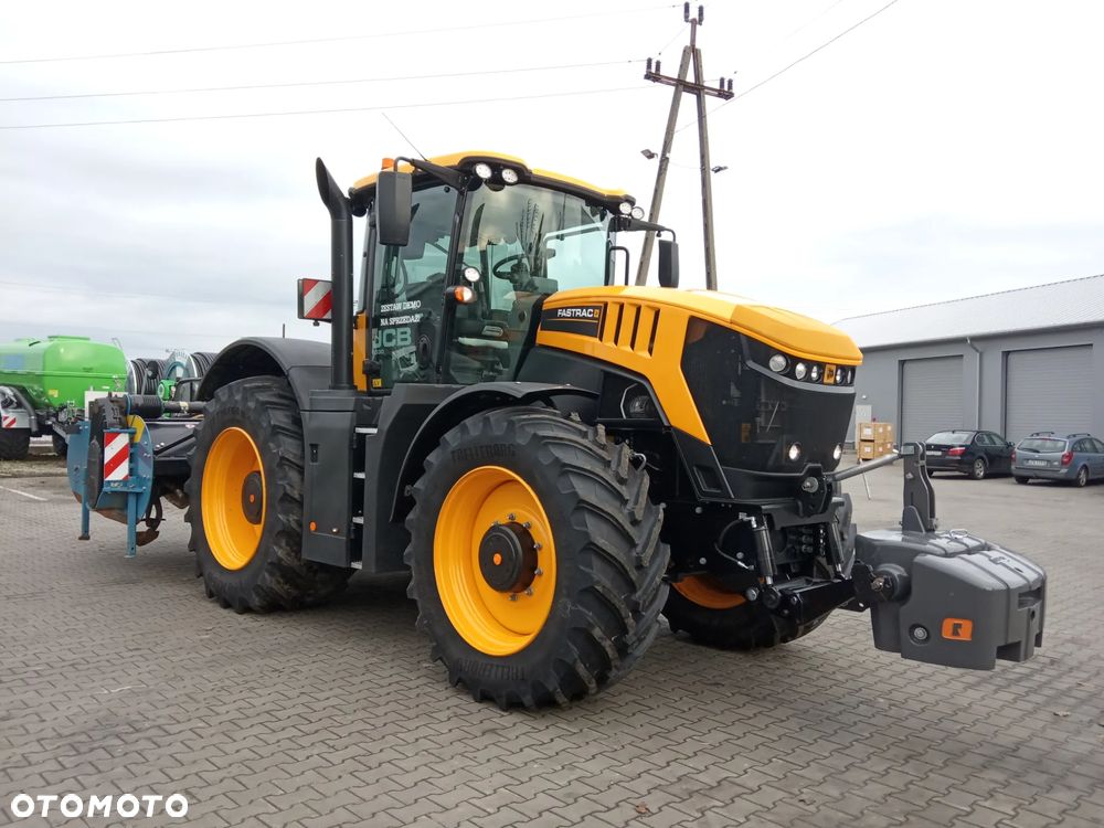 JCB FASTRAC 8330 - 4