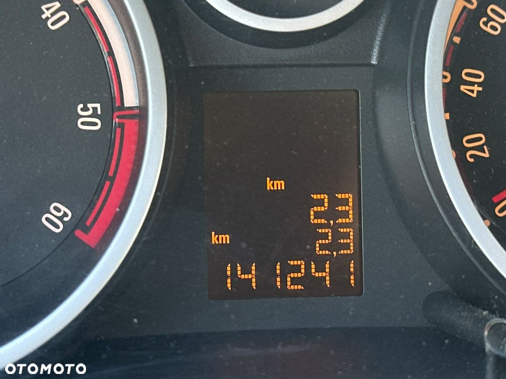 Opel Corsa - 16