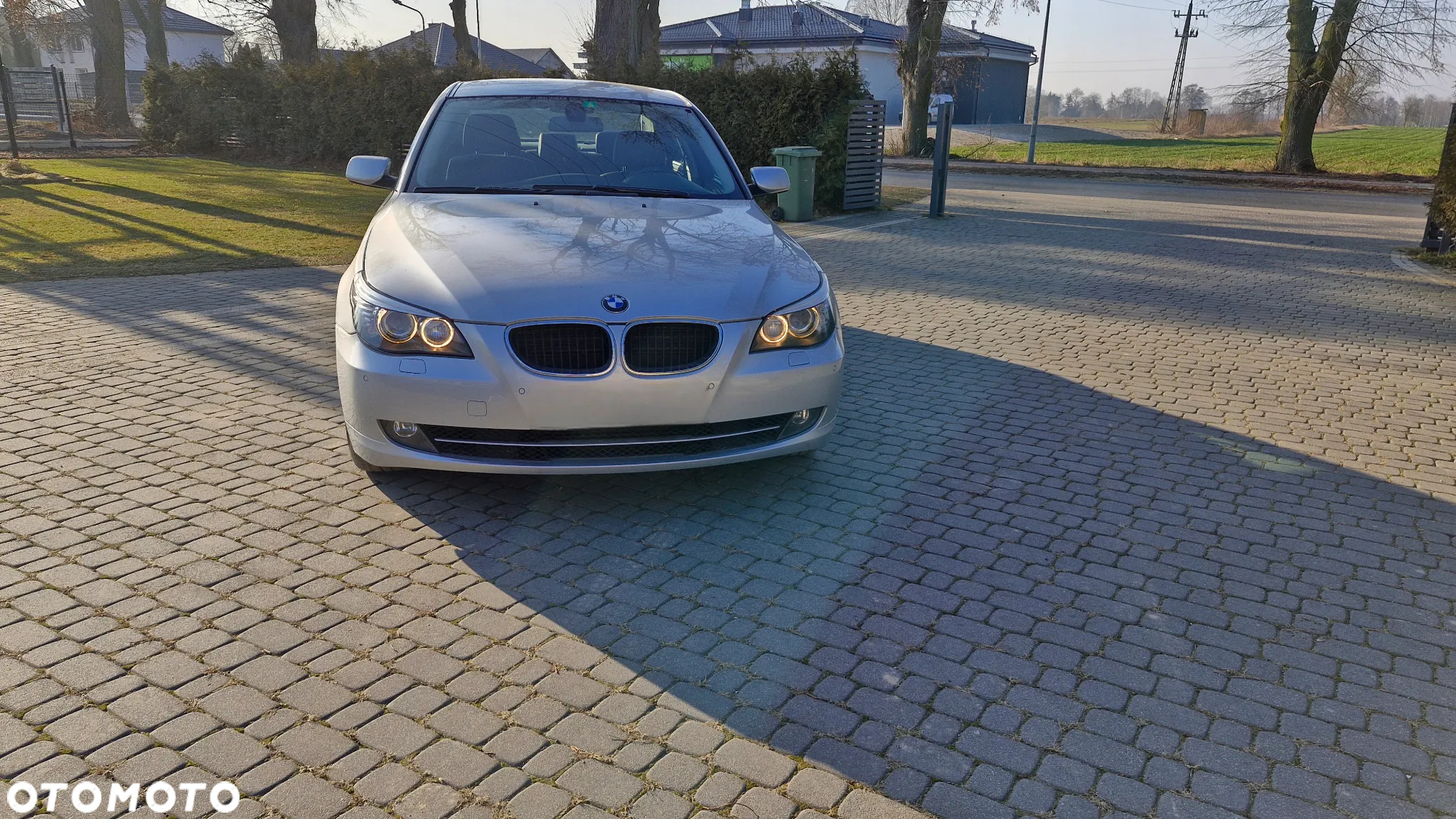 BMW Seria 5 525xd - 4