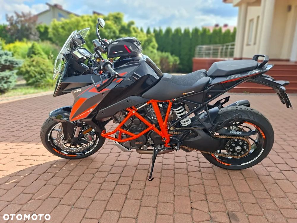 KTM Super Duke - 11