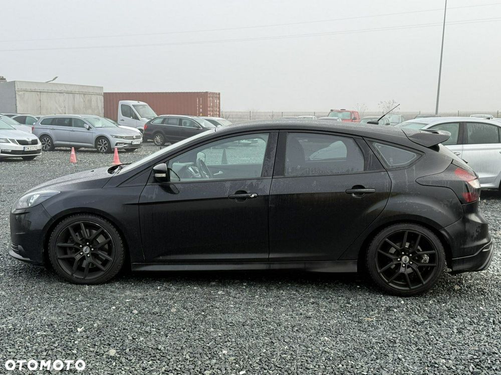 Ford Focus 2.0 EcoBoost ST - 6