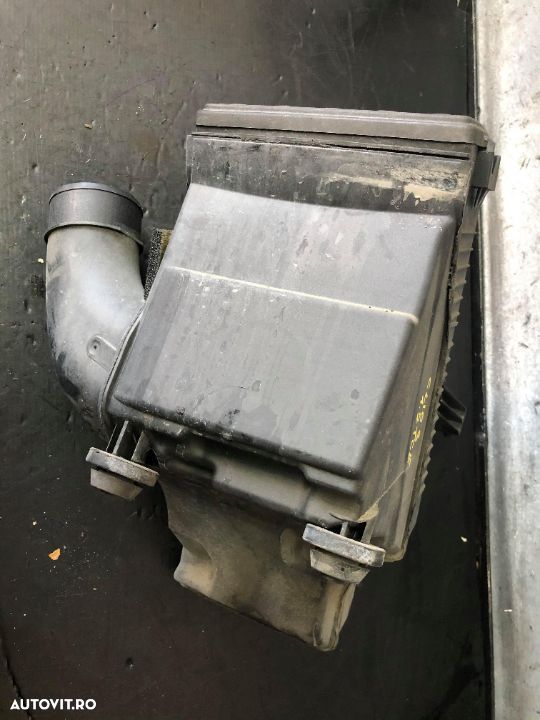 carcasa filtru aer 1.2 b tce d4fh786 renault clio 3 dupa 2007 - 1
