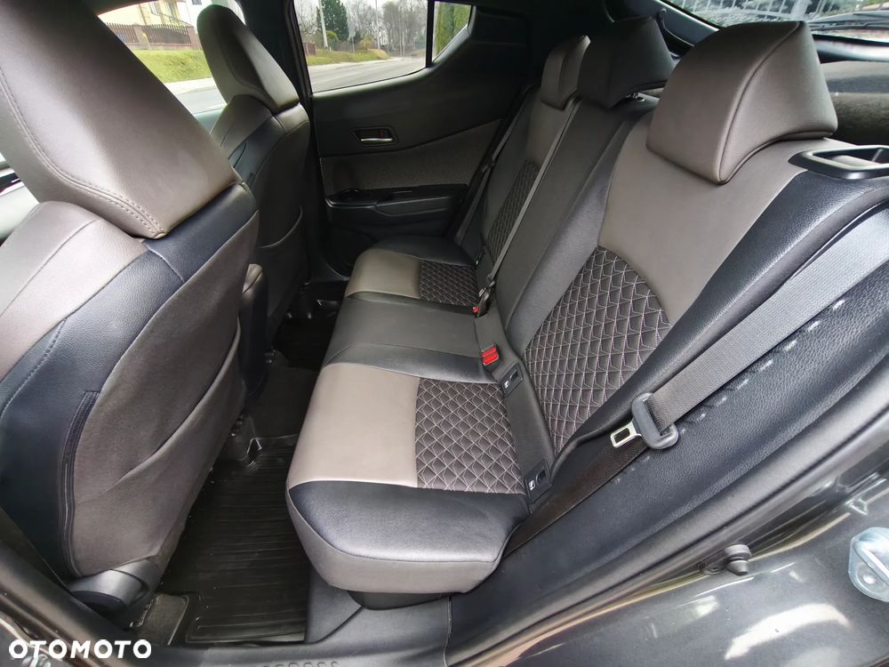 Toyota C-HR 1.8 Hybrid Executive - 17