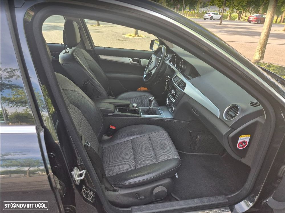 Mercedes-Benz C 220 CDI Avantgarde BlueEfficiency - 5