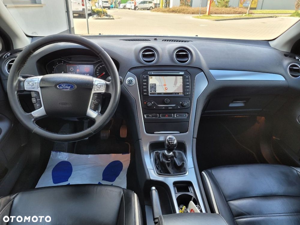 Ford Mondeo 2.0 TDCi Titanium - 21