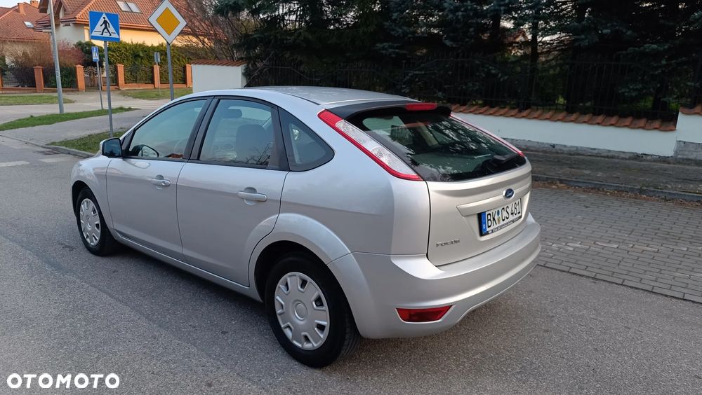 Ford Focus 1.6 16V Style+ - 6
