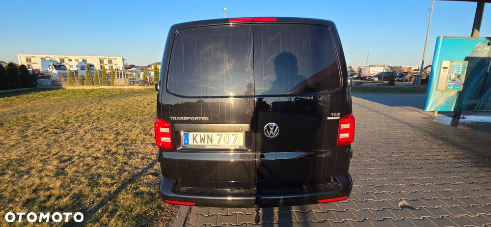 Volkswagen Transporter - 4