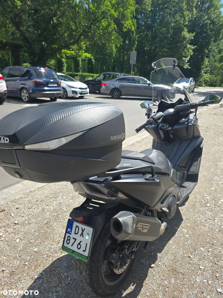 Kymco AK 550 - 6